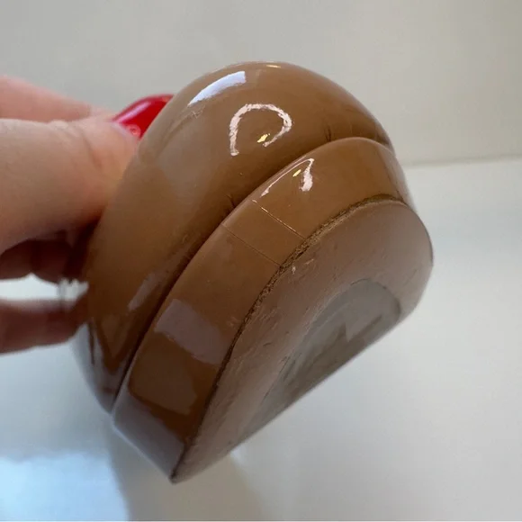 Like new! Authentic Prada Nude Patent Leather Platform Pumps – Size 36 - Picture 12 of 12